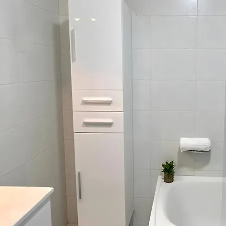 Holibai Pedra Serena, Bonito Apartamento En El Centro Historico, Baiona Apartment